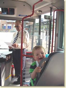 20060503-03 Met de bus mee 3